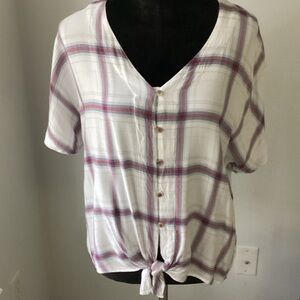 EUC Como Vintage White and Pink Plaid Button-Down Shirt
